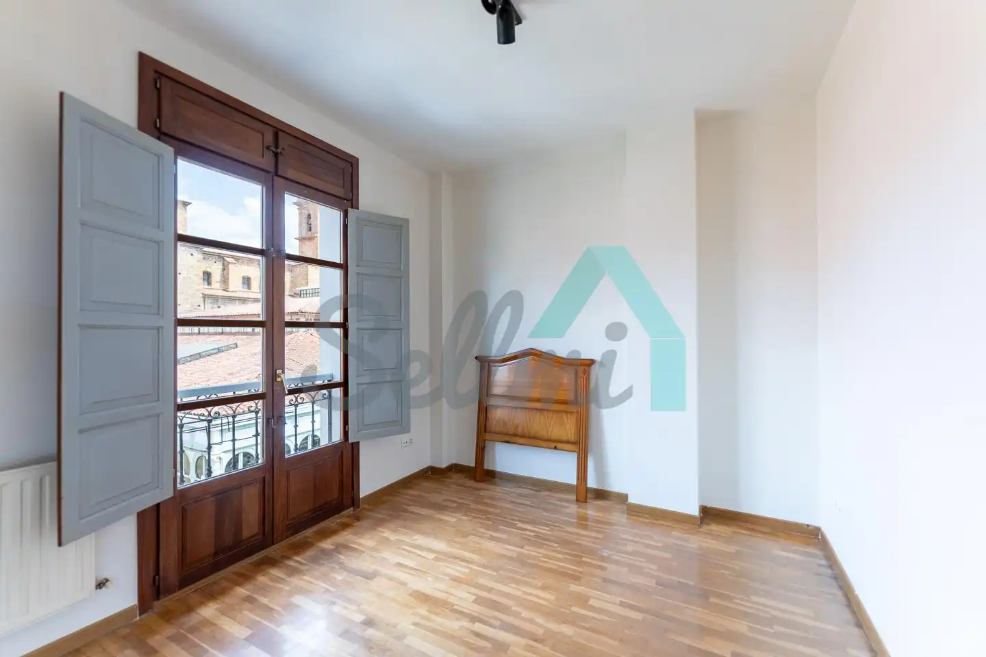 Piso de 69 m² en Oviedo