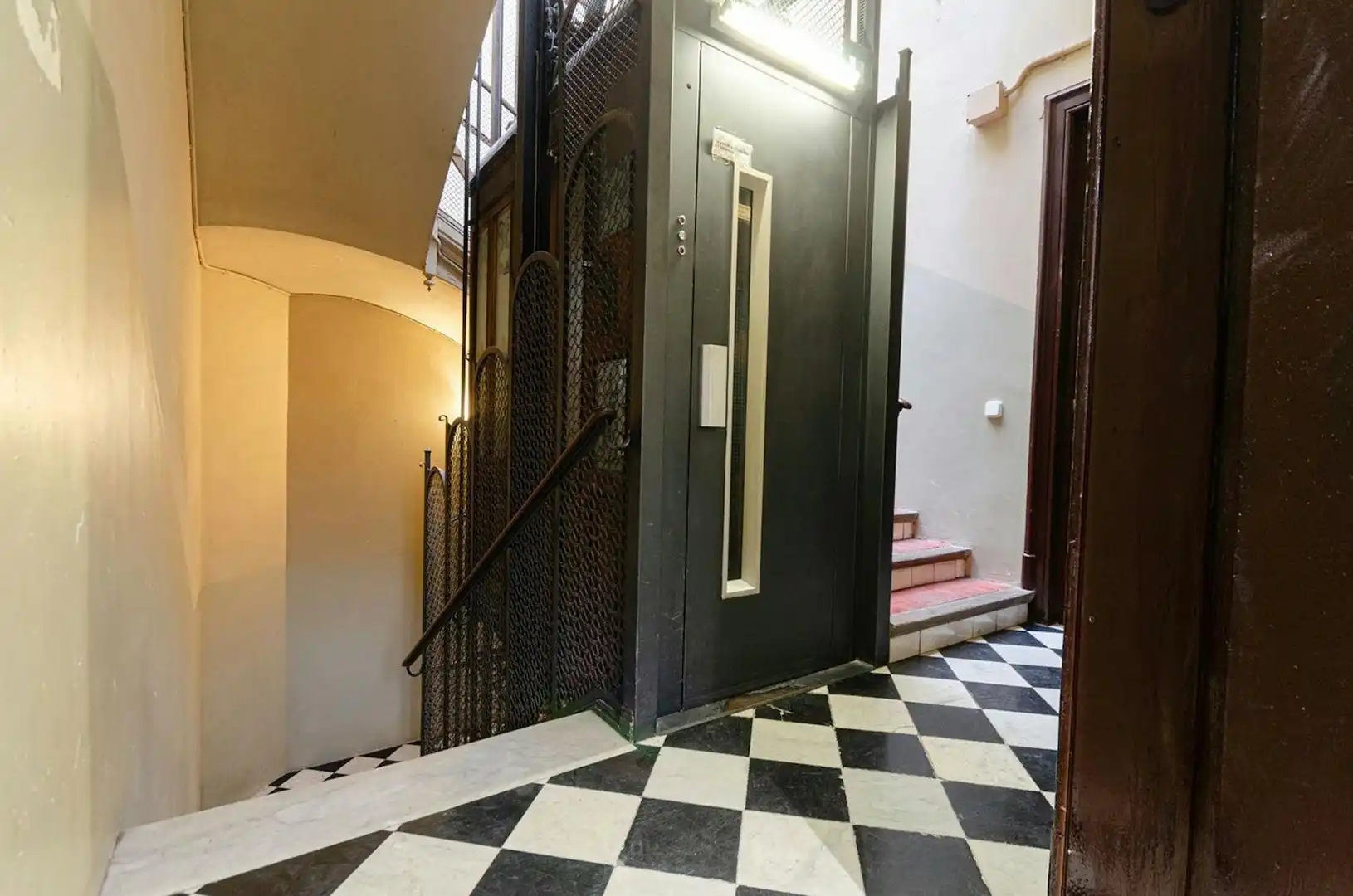 Habitación 350 m², Barcelona