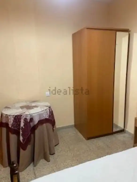 Piso de 98 m² en Granada