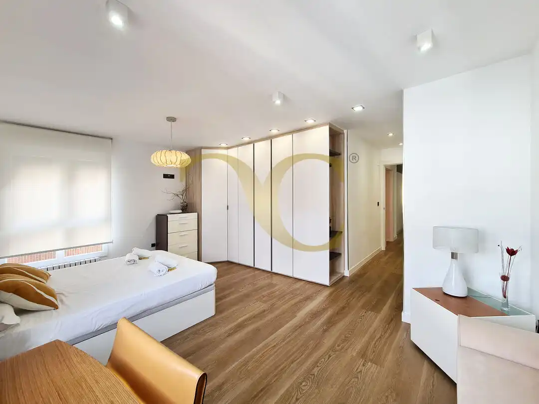 Piso de 82 m² en Oviedo