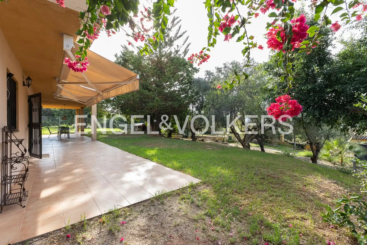 Casa de 350 m² a Petrés