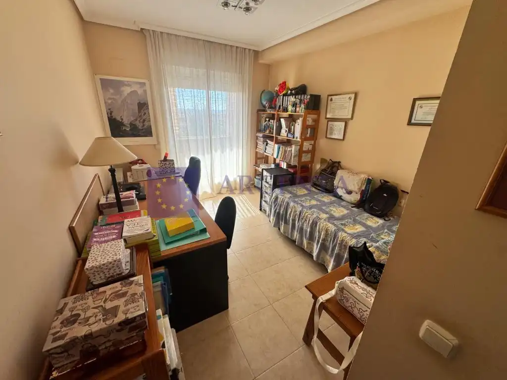 Piso de 180 m² en Cáceres