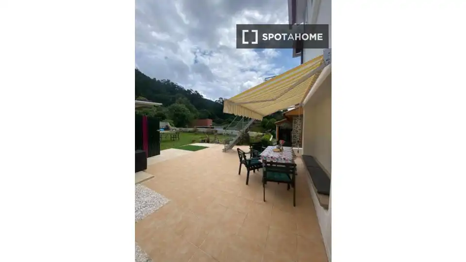 Habitación 69 m², Oia
