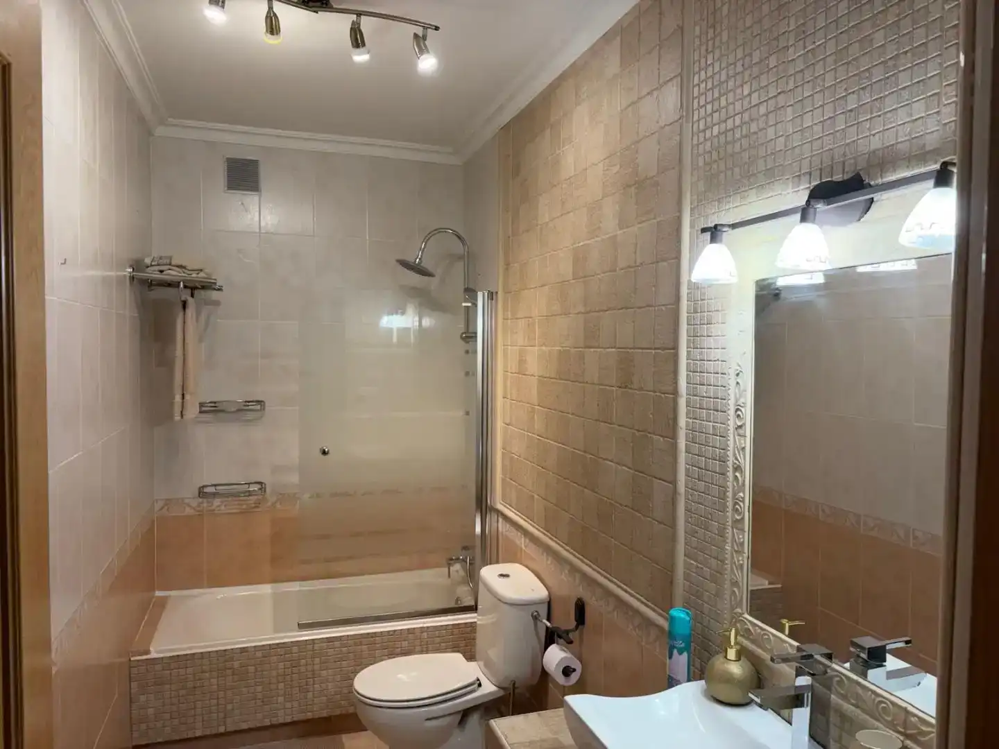 Appartamento 250 m² a Valmojado