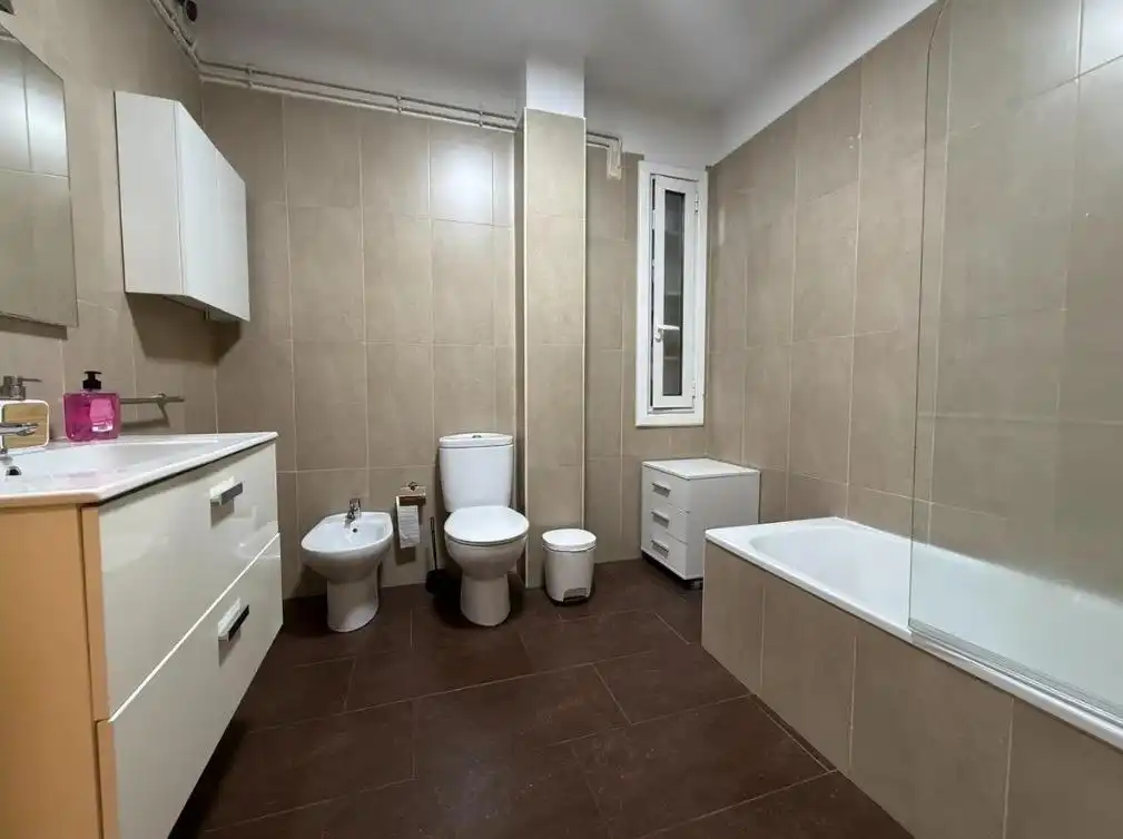 Piso de 95 m² en Ourense