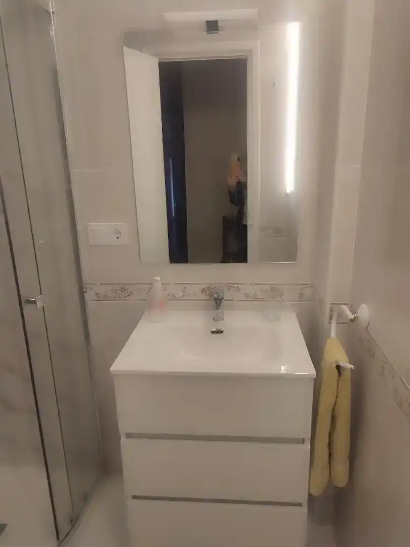 Habitación 100 m², Alicante