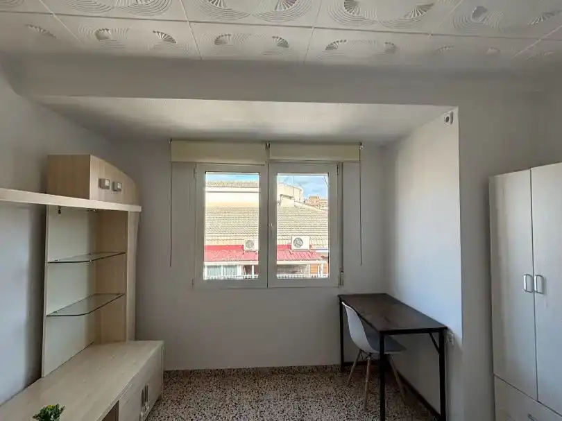 Habitación 105 m², Elda