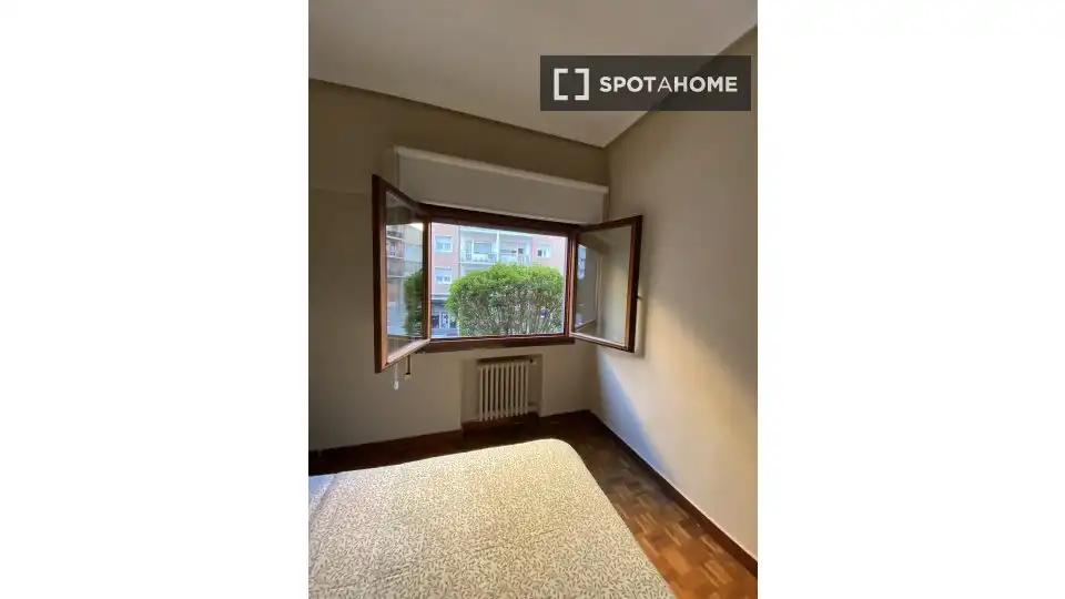 Habitación 98 m², Bilbao