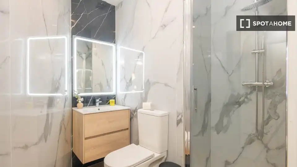 Habitación 81 m², Málaga