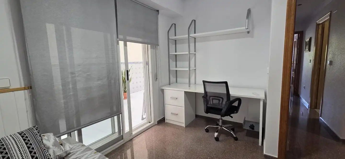 Habitación 100 m², Elche