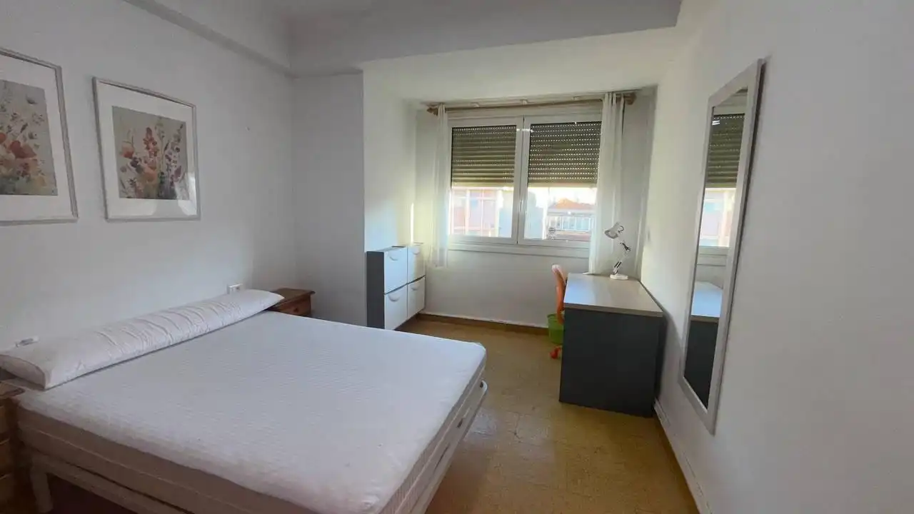 Piso de 95 m² en Ourense