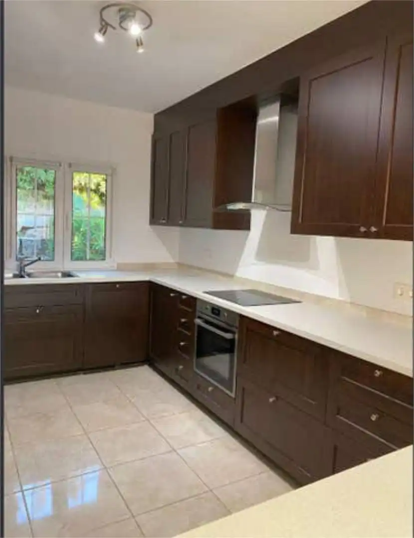 Haus 210 m² in Mijas