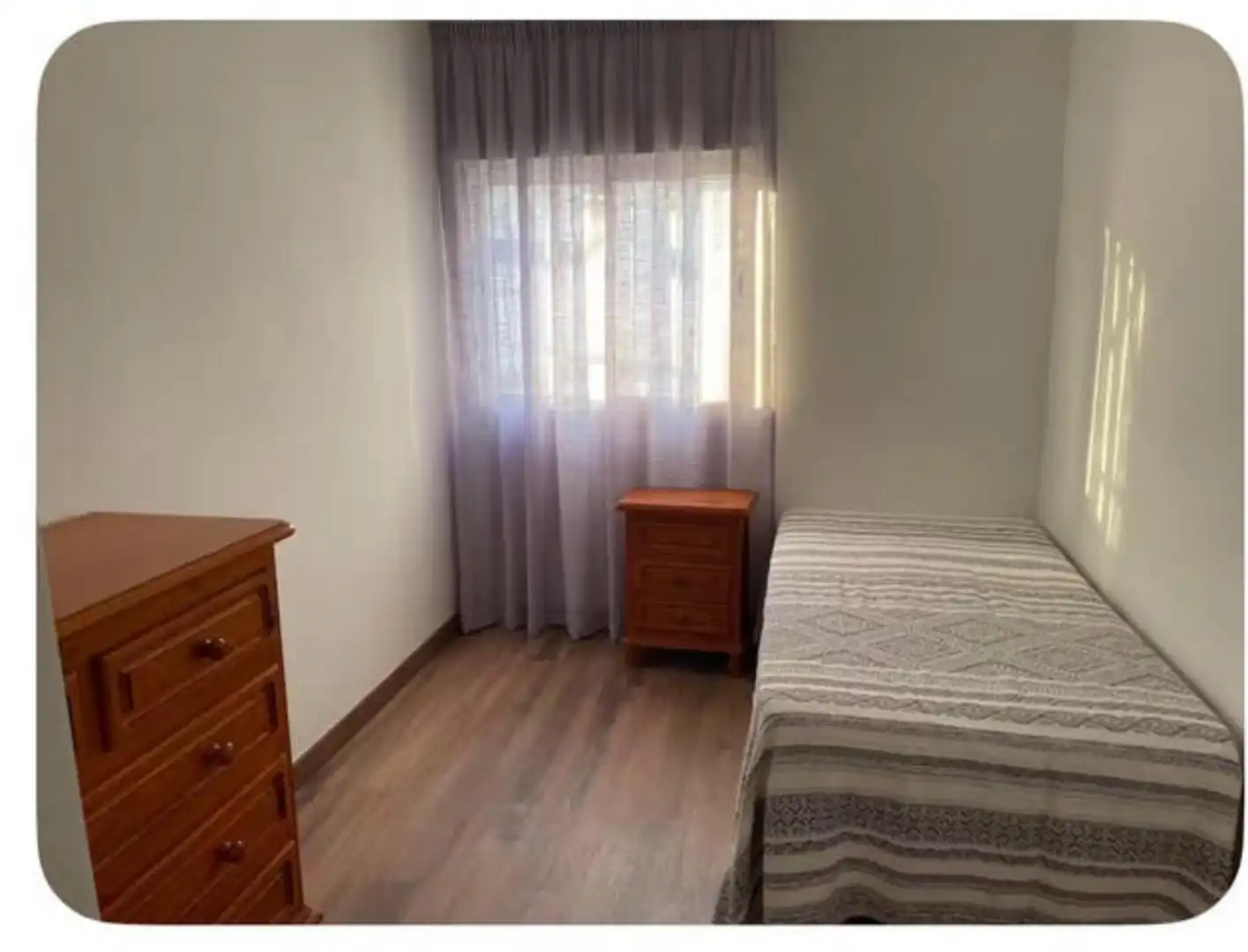 Piso de 70 m² en Adra