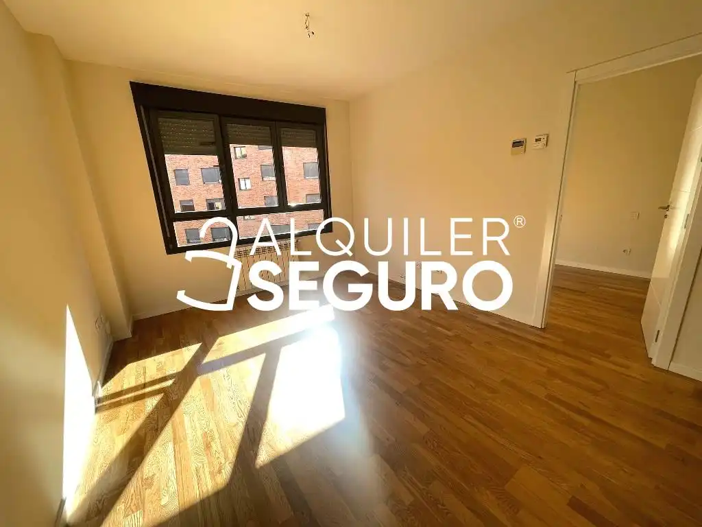 Flat 42 m² in Madrid