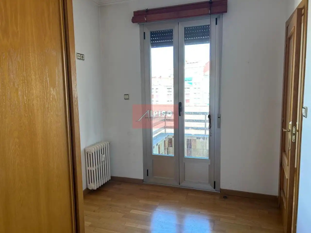 Piso de 81 m² en Ourense