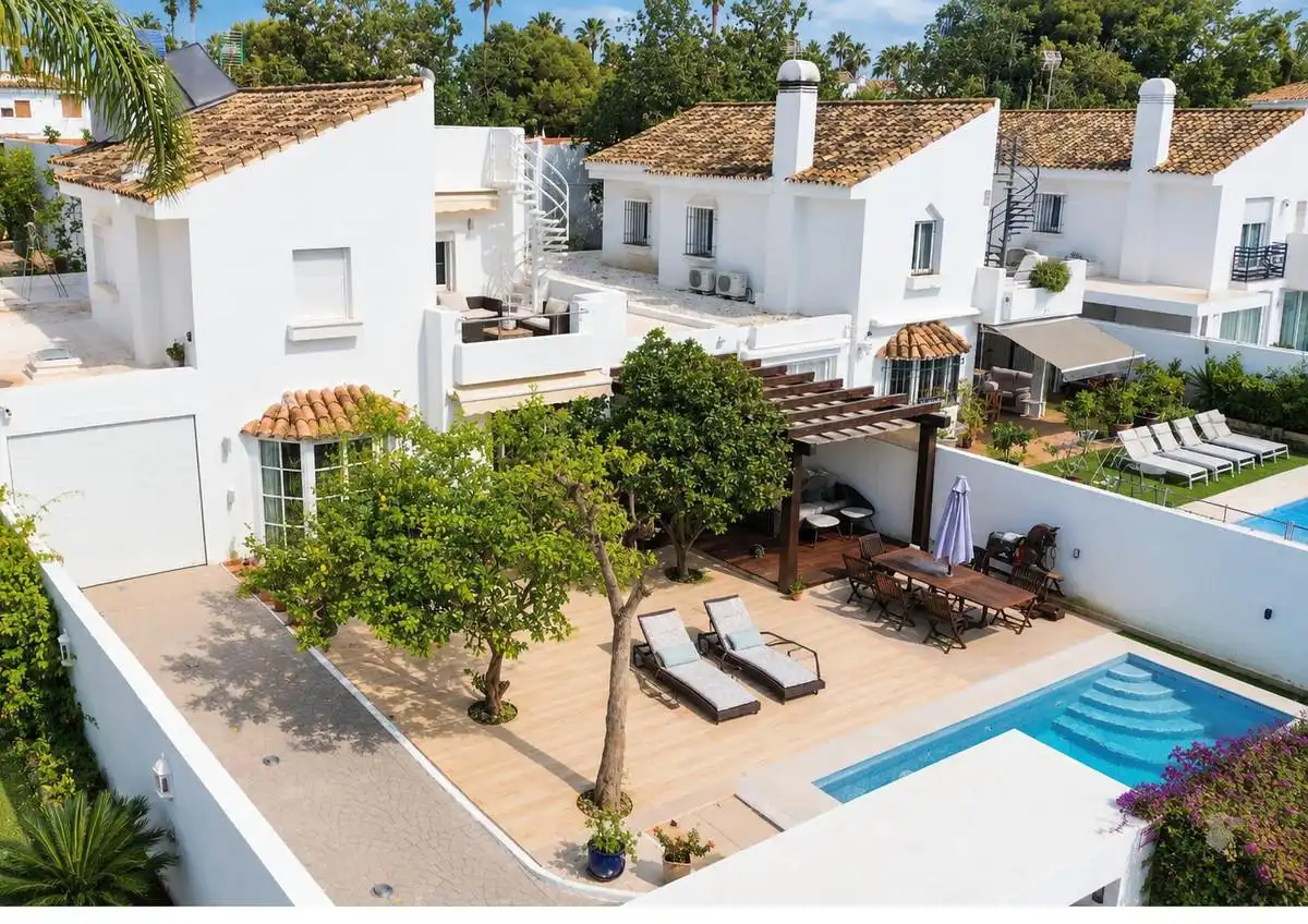 Casa de 390 m² en Estepona