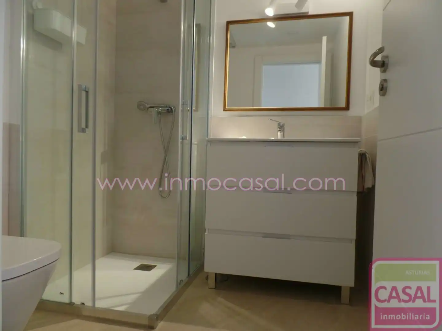 Wohnung 58 m² in Oviedo