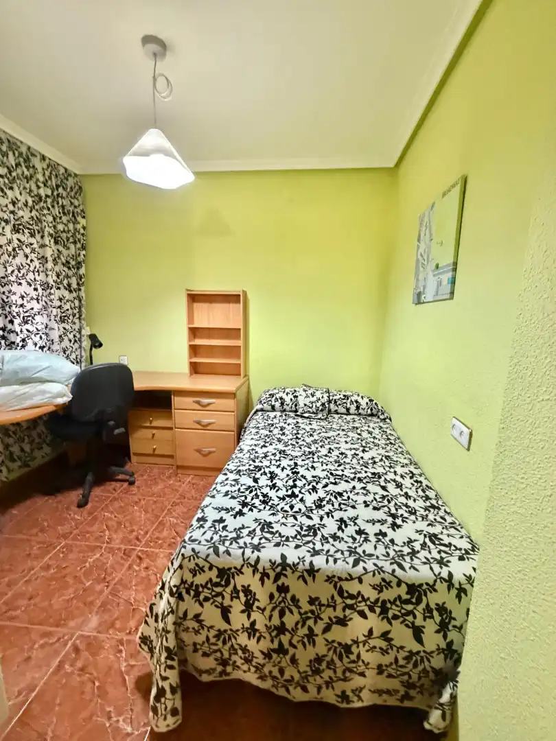 Habitación 110 m², Jaén