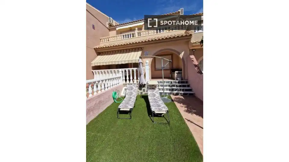 Habitación 167 m², Santa Pola
