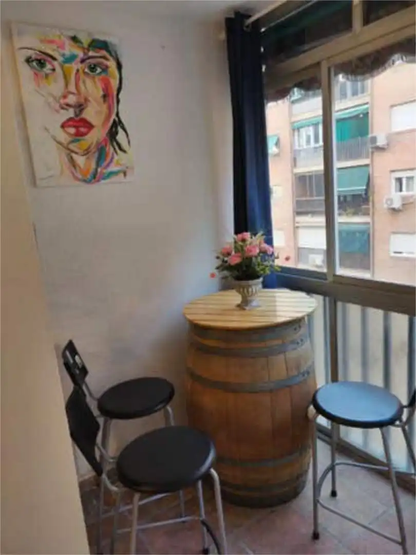Piso de 85 m² en Granada