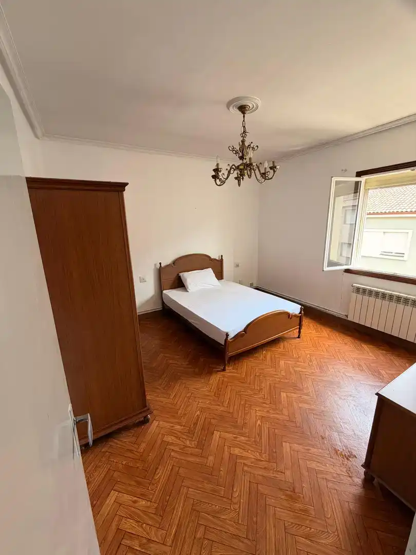 Piso de 66 m² en Ourense