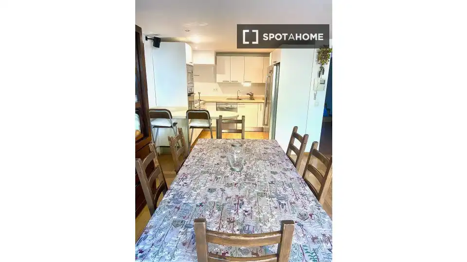 Habitación 184 m², Roquetas de Mar