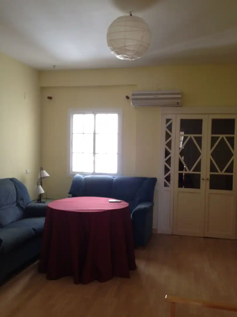 Piso de 95 m² en Sevilla