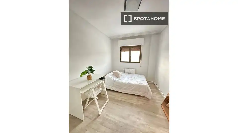 Habitación en alquiler, Pamplona