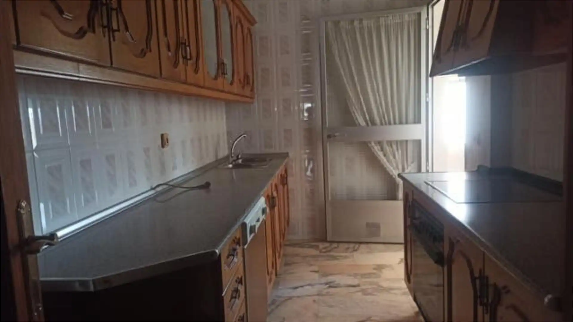 Wohnung 1453 m² in Linares