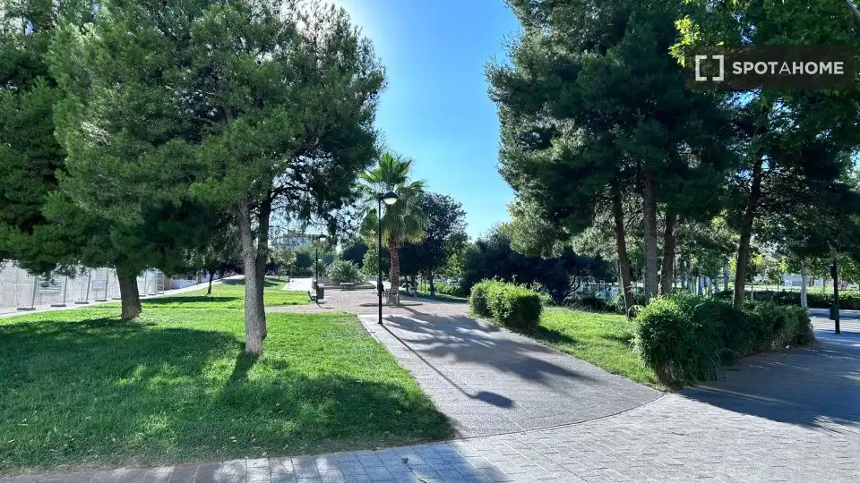 Habitación 132 m², Zaragoza