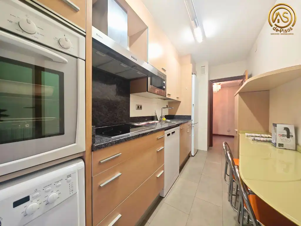 Piso de 93 m² en Zaragoza