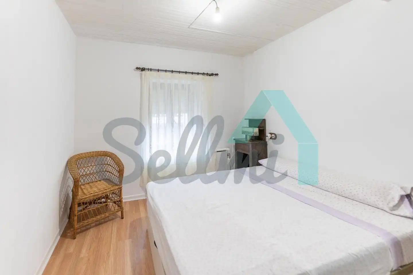 House 109 m² in Salas