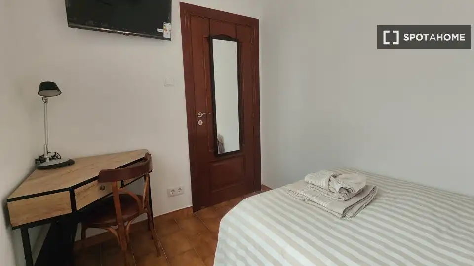Habitación 54 m², Zaragoza