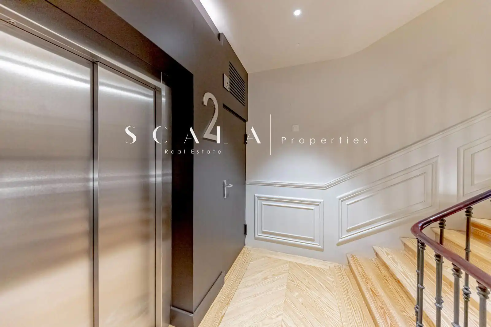 Appartamento 217 m² a Madrid