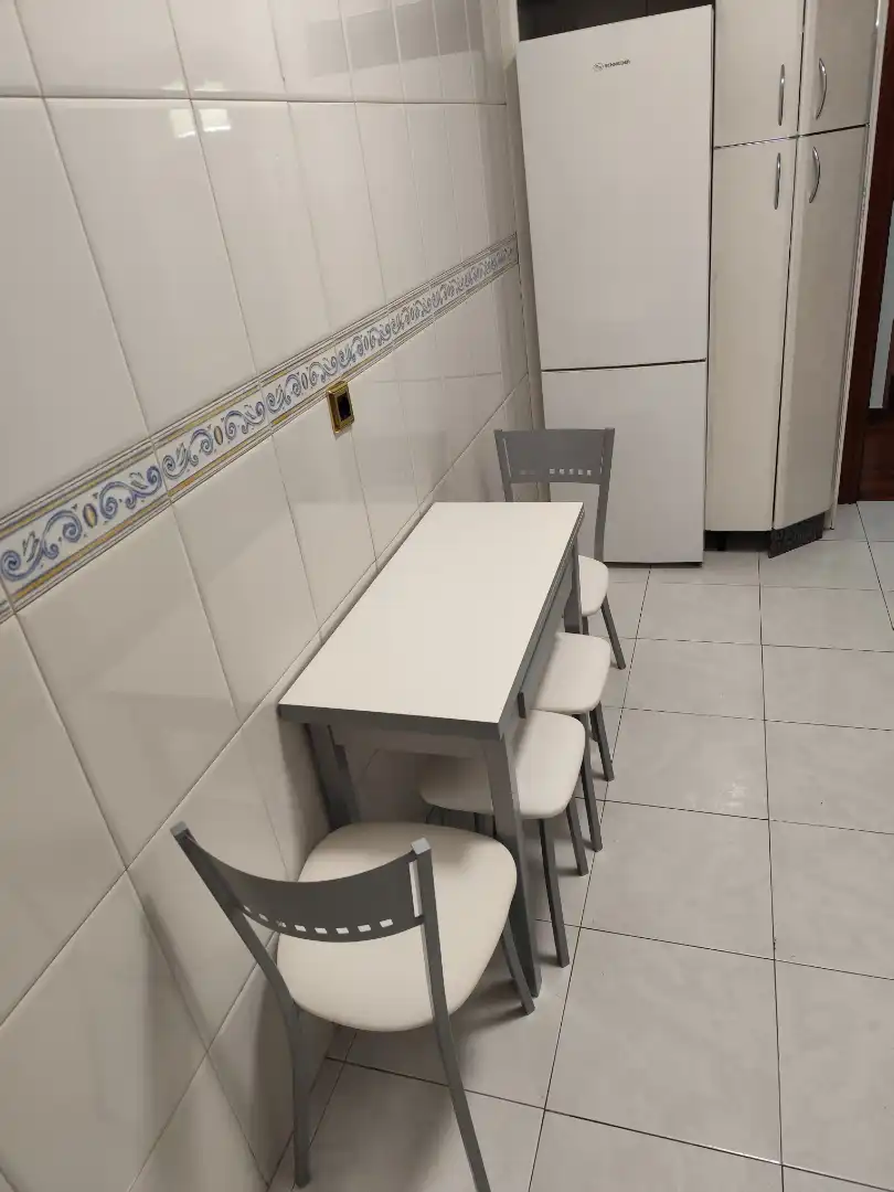 Pis de 82 m² a Ourense