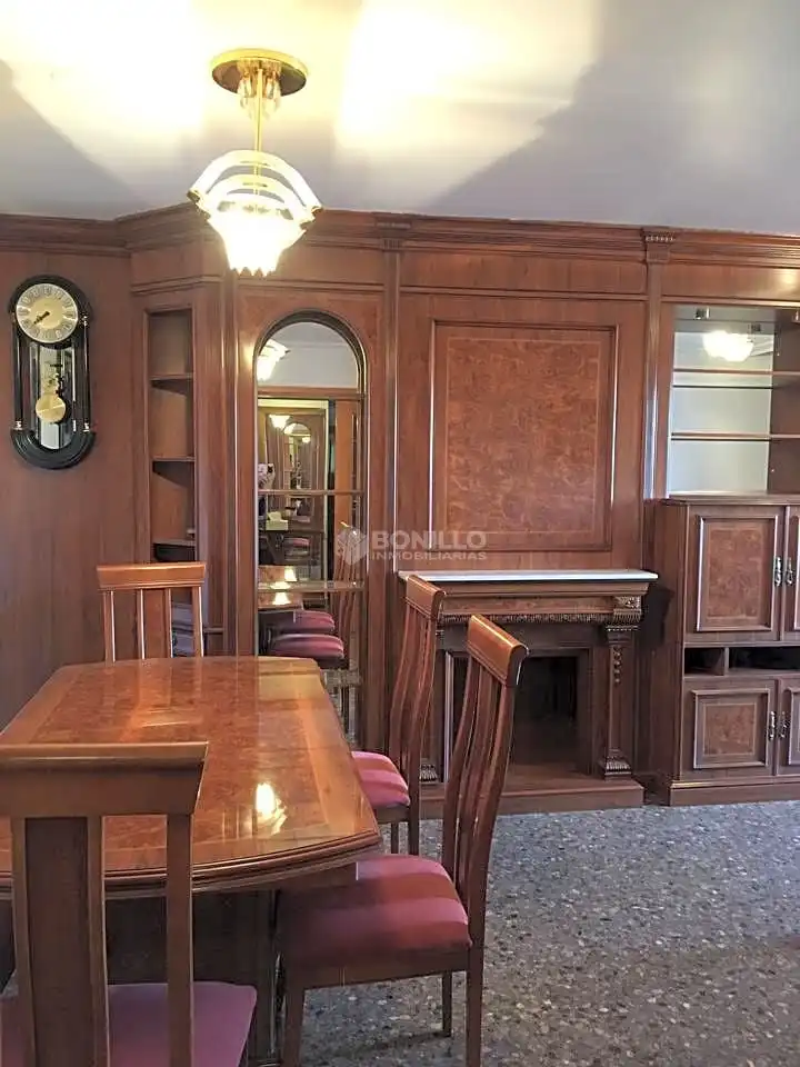 Piso de 168 m² en Teruel