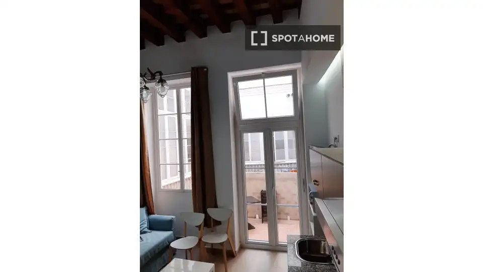 Habitación 52 m², Cádiz