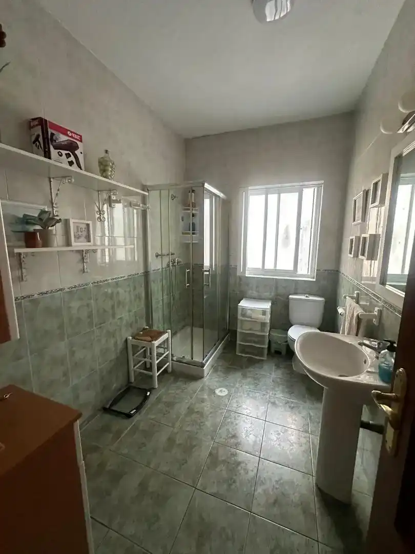 Habitación 130 m², San Roque