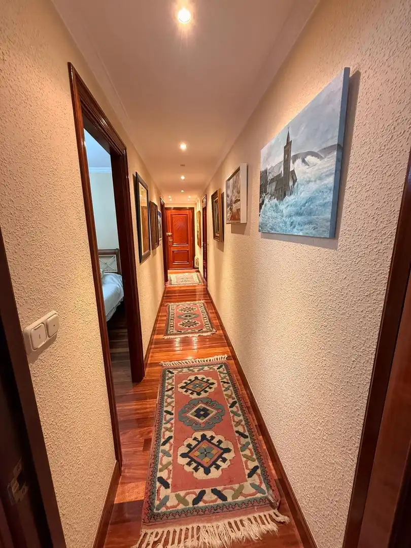 Piso de 65 m² en Laredo