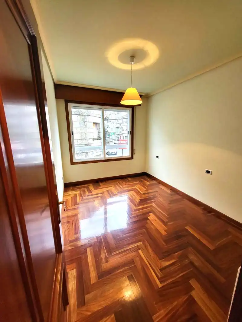 Pis de 75 m² a Redondela