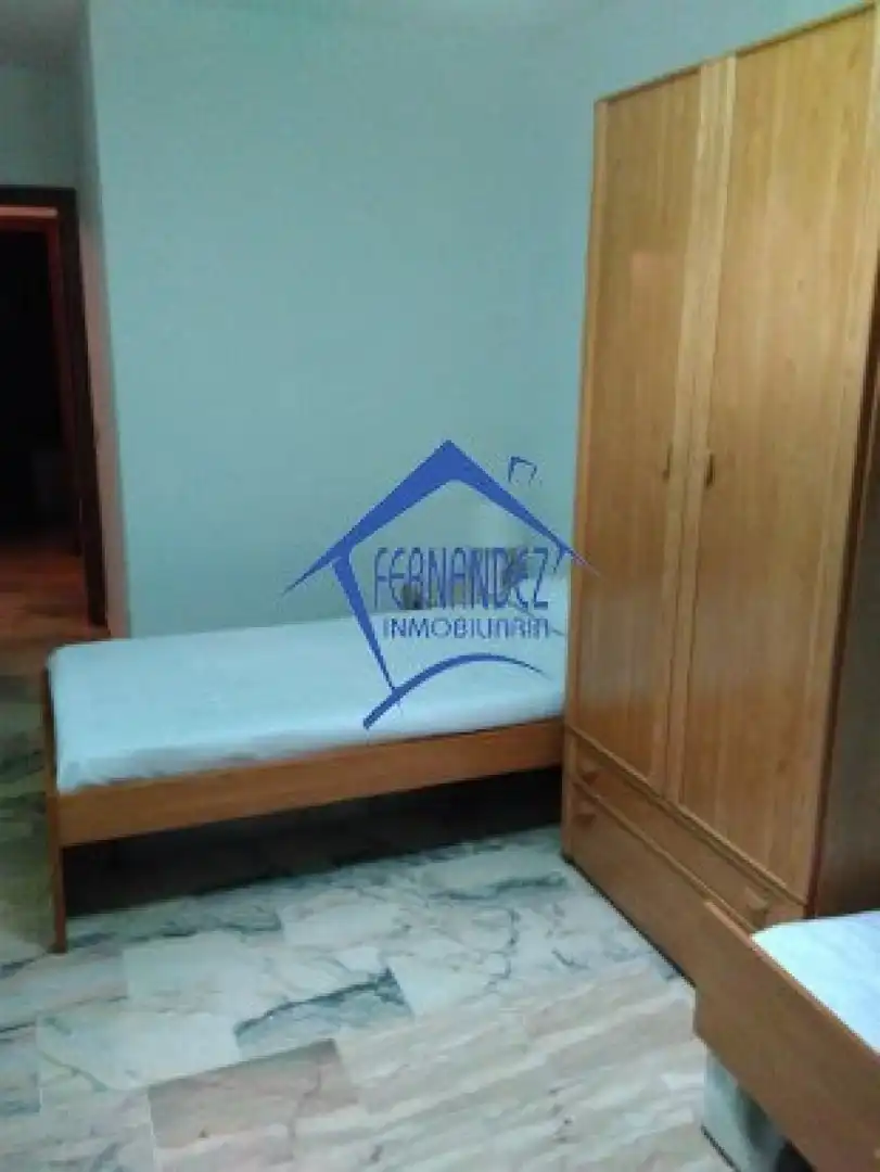 Piso de 80 m² en Cáceres