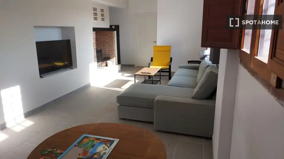 Habitación 125 m², Caniles