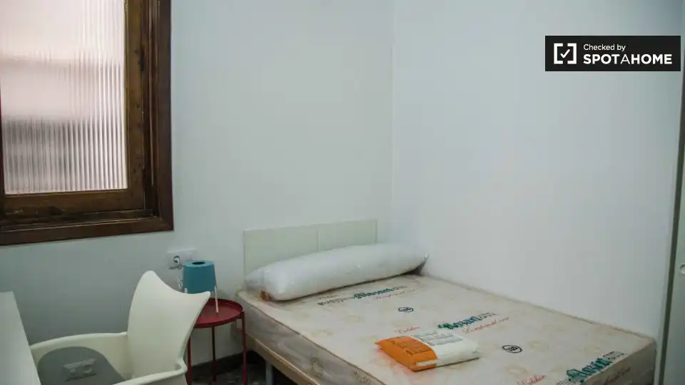 Habitación 300 m², Valencia