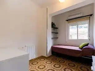 Piso de 70 m² en Granada