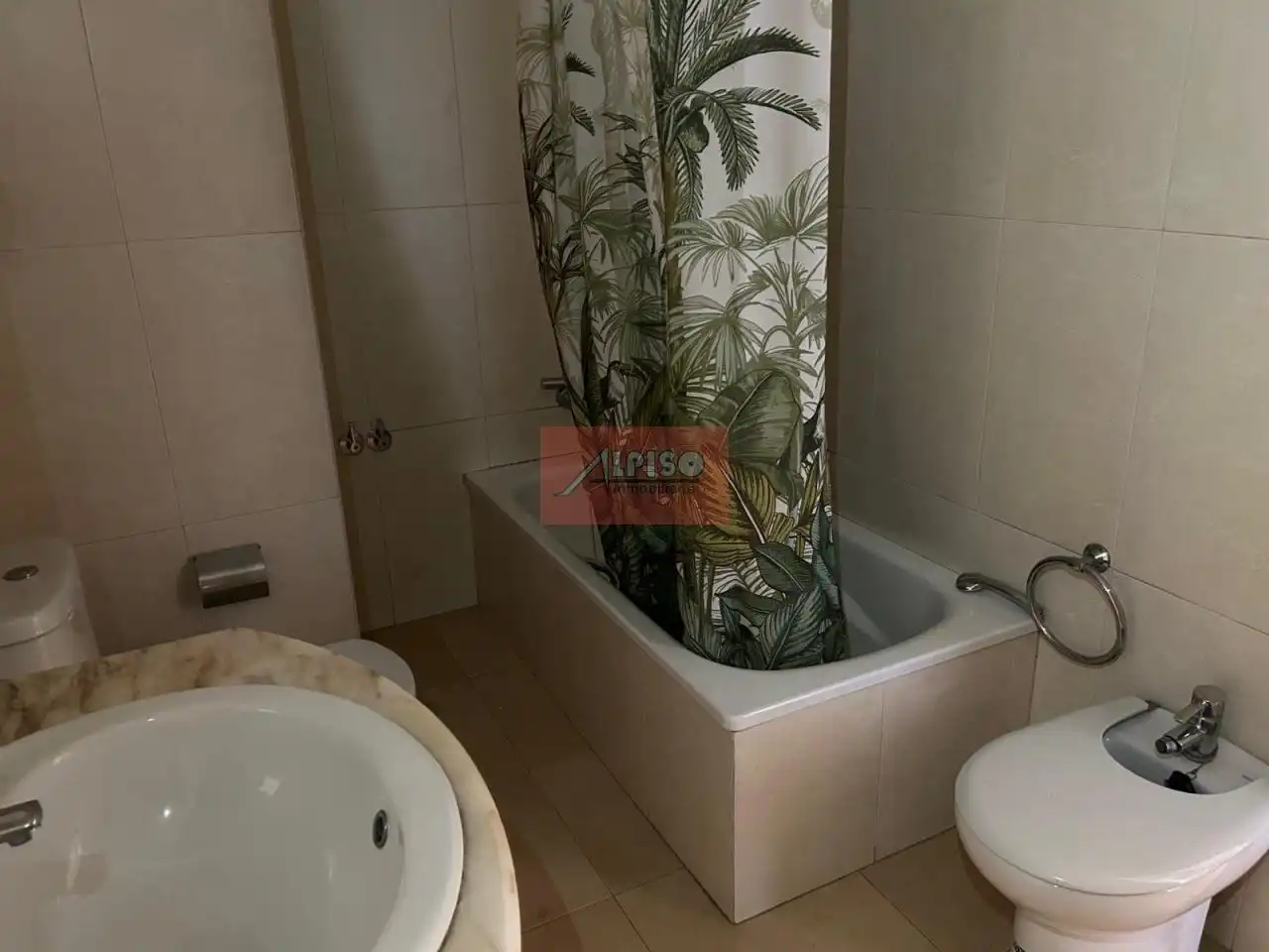Piso de 81 m² en Ourense