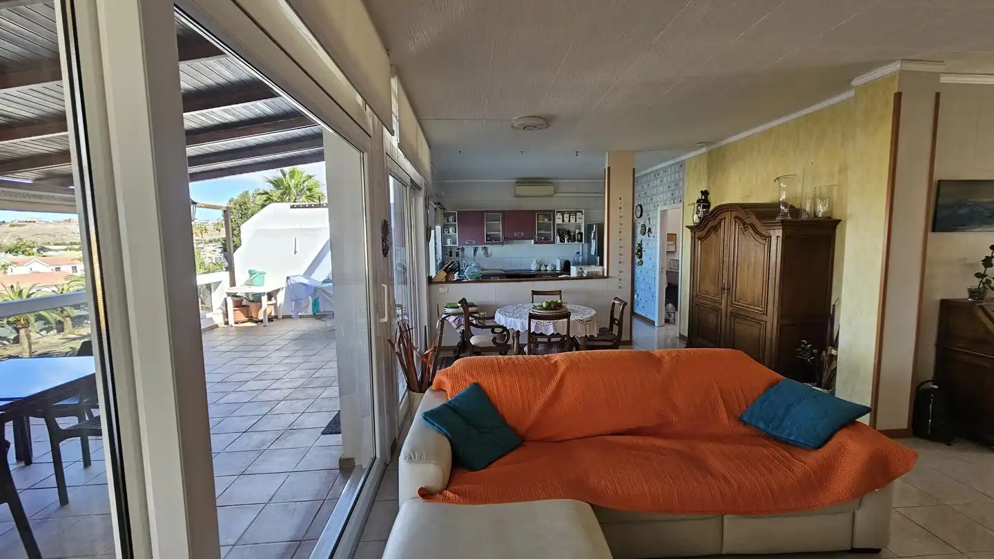 Piso de 300 m² en San Bartolomé de Tirajana