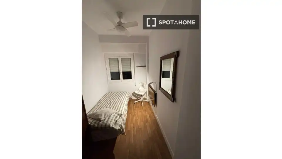 Habitación 12 m², Cartagena