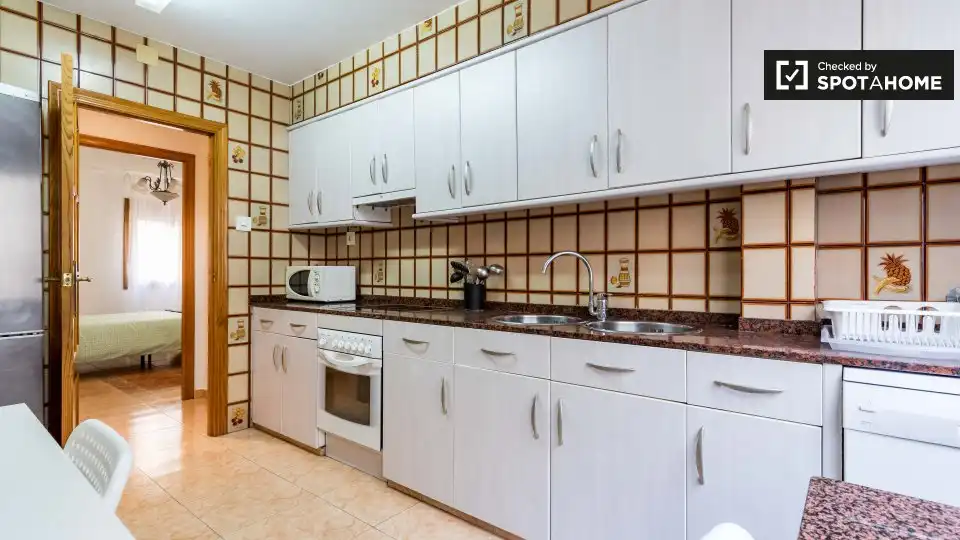 Habitación 120 m², Valencia