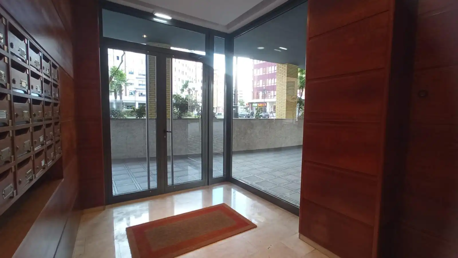 Piso de 93 m² en Oviedo