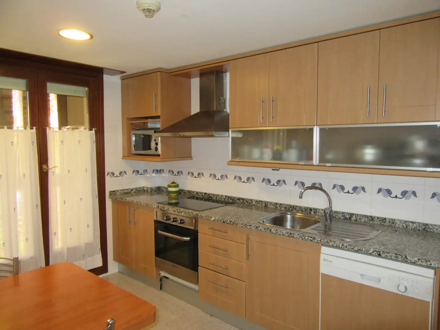 Casa de 250 m² en Zaragoza